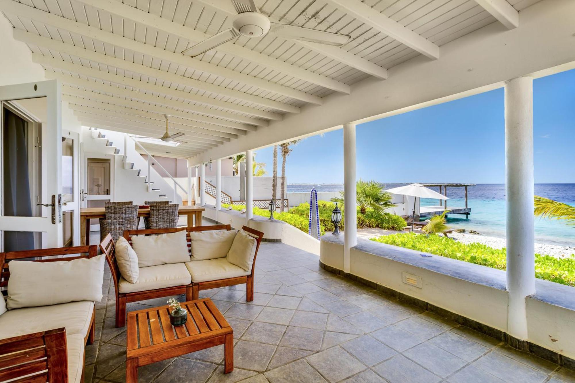 Oceanfront - Villa Port Of Call - Kralendijk  Exterior photo
